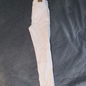 American Eagle super high rise jegging size 8 long white color